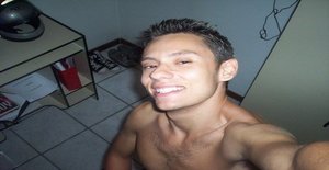 Juliano_tuba 34 anos Sou de Tubarao/Santa Catarina, Procuro Encontros Amizade com Mulher